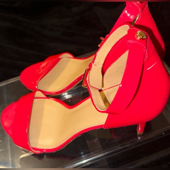 MICHAEL Michael Kors Red Patent Leather Heels with Ankle Strap - Picture 8 of 12